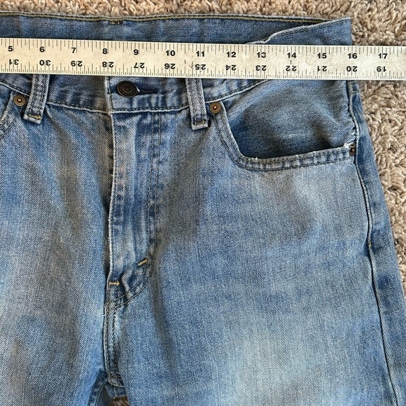 Levi’s 505 Classic Blue Medium Wash Straight Leg Denim Jeans Sz 33x30 - Picture 12 of 15
